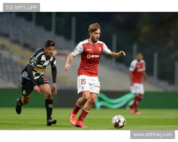 足球球星穿白袜还是黑袜 谁更能体现个人风格与比赛态度